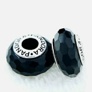 Pandora pair of black fascinating murano glass bea